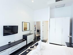 Sunset Plaza Karon by RESAVA