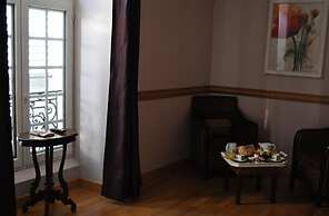 The Originals City, Hôtel La Reine Jeanne, Orthez (Inter-Hotel)
