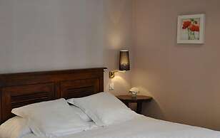 The Originals City, Hôtel La Reine Jeanne, Orthez (Inter-Hotel)