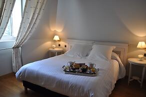 The Originals City, Hôtel La Reine Jeanne, Orthez (Inter-Hotel)