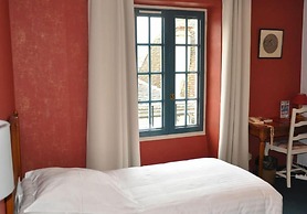The Originals City, Hôtel La Reine Jeanne, Orthez (Inter-Hotel)