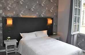 The Originals City, Hôtel La Reine Jeanne, Orthez (Inter-Hotel)