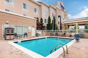 Fairfield Inn & Suites Columbus