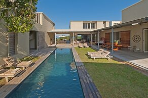 Mosselberg on Grotto Beach