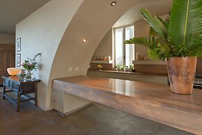 Mosselberg on Grotto Beach