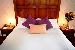Castle Hotel