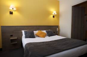 Brit Hotel Le Surcouf