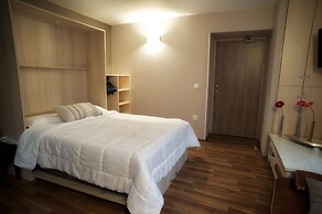 Brit Hotel Le Surcouf