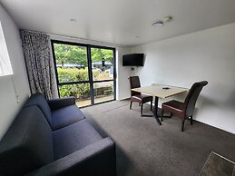 Pinewood Queenstown