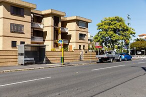 Bowen Terrace Accommodation