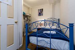 Bowen Terrace Accommodation