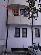 Luccia Apartments- Very Central Cozy Condo