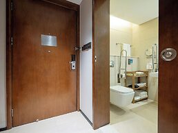 Holiday Inn Qingdao City Centre by IHG