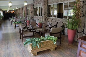 Imperial Botanical Beach Hotel