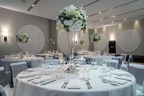 Hilton Surfers Paradise Hotel & Residences