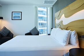 Hilton Surfers Paradise Hotel & Residences