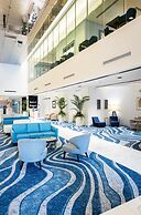 Hilton Surfers Paradise Hotel & Residences