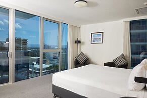 Hilton Surfers Paradise Hotel & Residences