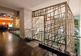 Hilton Surfers Paradise Hotel & Residences