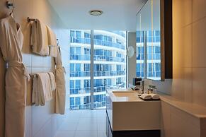 Hilton Surfers Paradise Hotel & Residences