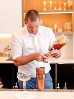 Hilton Surfers Paradise Hotel & Residences