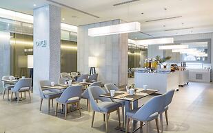 Hilton Surfers Paradise Hotel & Residences