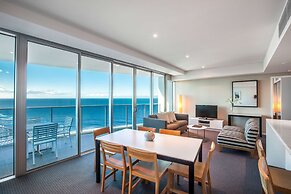 Hilton Surfers Paradise Hotel & Residences