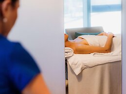 Hilton Surfers Paradise Hotel & Residences