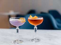 Hilton Surfers Paradise Hotel & Residences