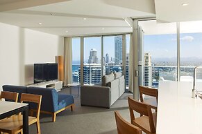 Hilton Surfers Paradise Hotel & Residences