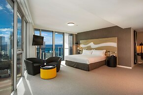 Hilton Surfers Paradise Hotel & Residences