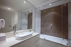 Hilton Surfers Paradise Hotel & Residences