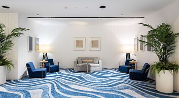 Hilton Surfers Paradise Hotel & Residences