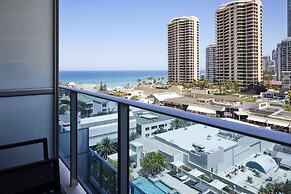 Hilton Surfers Paradise Hotel & Residences
