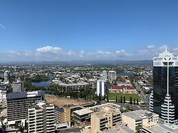 Hilton Surfers Paradise Hotel & Residences