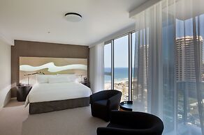 Hilton Surfers Paradise Hotel & Residences