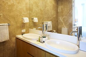 Hilton Surfers Paradise Hotel & Residences