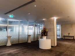 Hilton Surfers Paradise Hotel & Residences