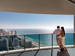 Hilton Surfers Paradise Hotel & Residences