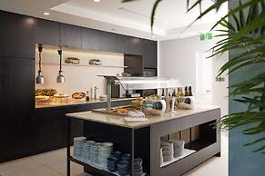 Hilton Surfers Paradise Hotel & Residences