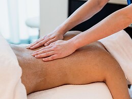 Hilton Surfers Paradise Hotel & Residences