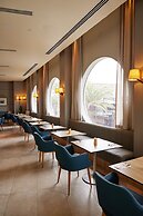 Hilton Surfers Paradise Hotel & Residences