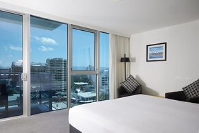 Hilton Surfers Paradise Hotel & Residences
