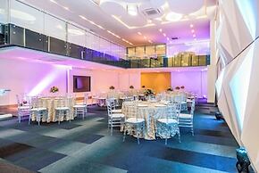 NH Collection Barranquilla Smartsuites Royal