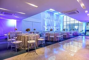 NH Collection Barranquilla Smartsuites Royal