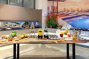 NH Collection Barranquilla Smartsuites Royal