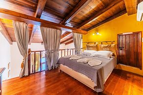 Idili Traditional House