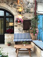 Idili Traditional House