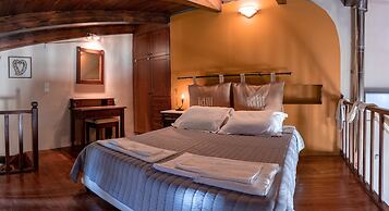 Idili Traditional House