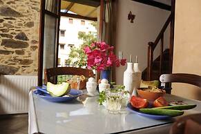 Idili Traditional House